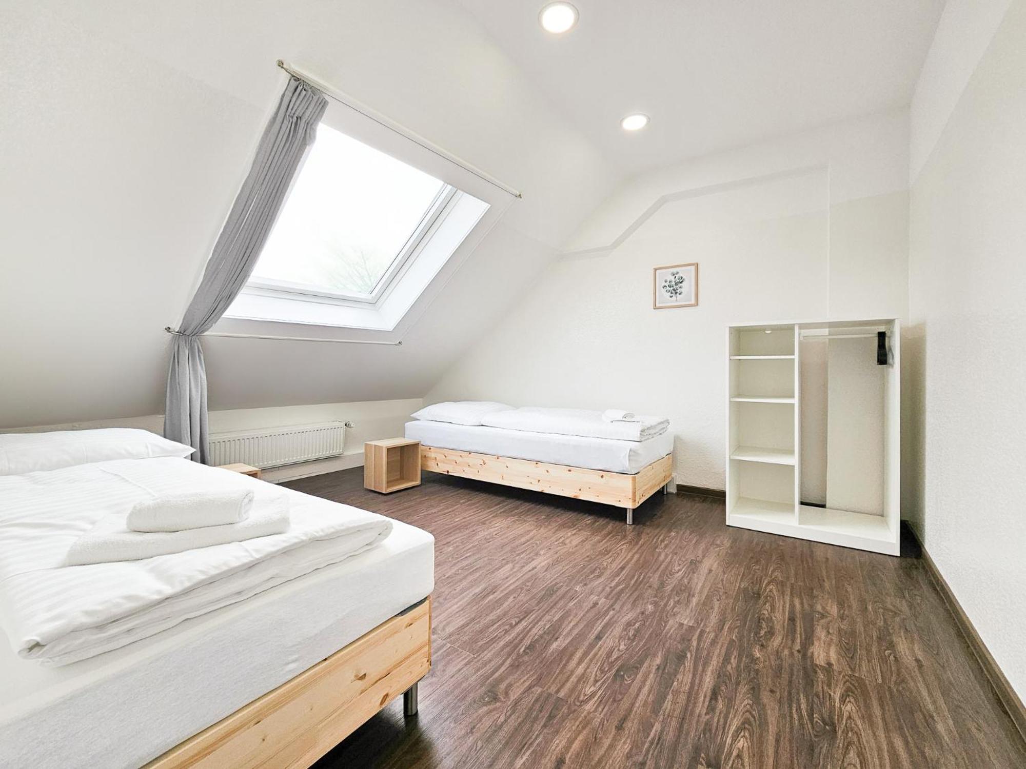 Raj Living - City Center Apartments With 5 Rooms - 10 Min Messe Dus Düsseldorf Eksteriør billede