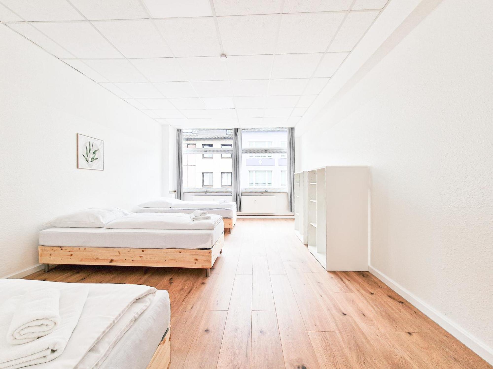Raj Living - City Center Apartments With 5 Rooms - 10 Min Messe Dus Düsseldorf Eksteriør billede