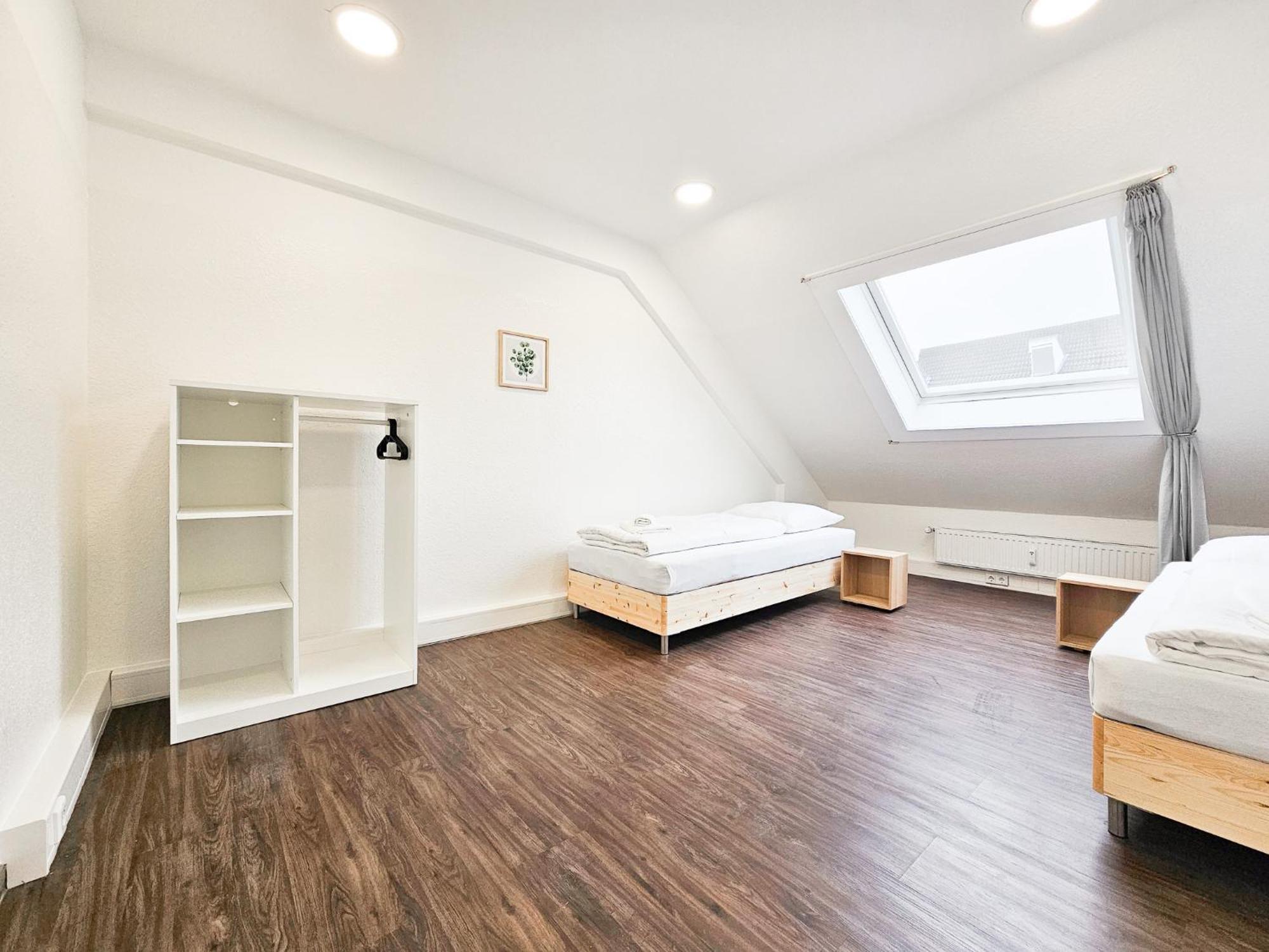 Raj Living - City Center Apartments With 5 Rooms - 10 Min Messe Dus Düsseldorf Eksteriør billede